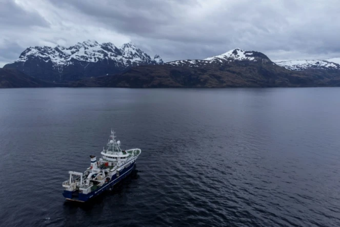 Le navire océanographique "Cabo de Hornos" dans la région de Magallanes, au Chili, le 3 décembre 2021
