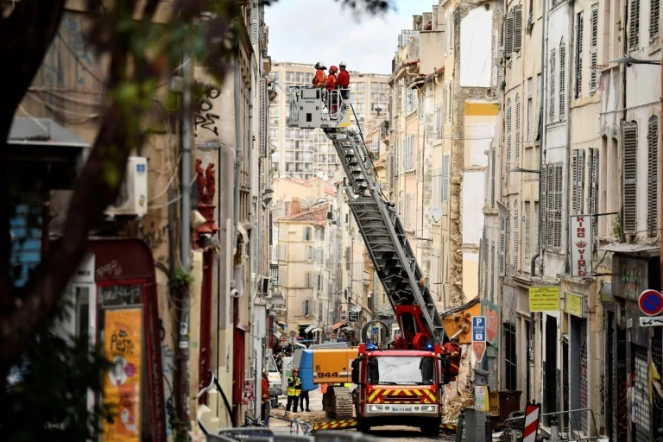 Inspection des immeubles proches des deux qui se sont effondrés rue d'Aubagne à Marseille, le 10 novembre 2018