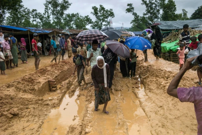 Des Rohingyas dans le camp de réfugiés de Kutupalong au Bangladesh, le 28 septembre 2017