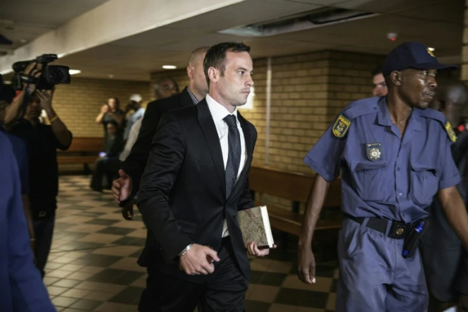 Oscar Pistorius à son arrivée au tribunal le 8 décembre 2016 à Pretoria