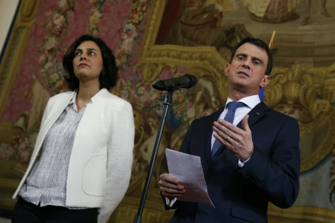 La ministre du Travail, Myriam El Khomri, et le Premier ministre Manuel Valls, le 11 mars 2016 à Matignon 