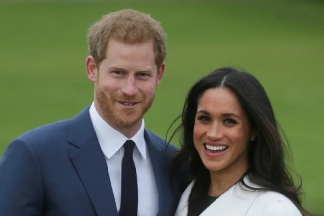 Le prince Harry et l'actrice américaine Meghan Markle à Kensington Palace, à Londres, le 27 novembre 2017