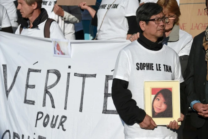 Le père de Sophie Le Tan, Tan Tri Le Tan lors d'une manifestation à Strasbourg le 05 octobre 2018 