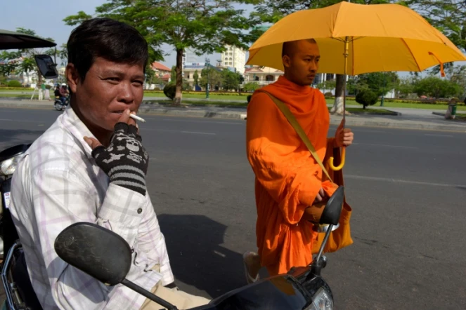 Un taxi attend un client à Phnom Penh, au Cambodge, le 31 janvier 2017