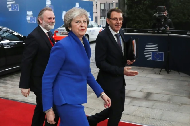 Le première ministre britannique Theresa May arrive à Bruxelles, le 25 novembre 2018