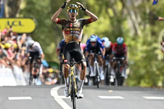 La joie du Français Christope Laporte, vainqueur de la 19e étape du Tour de France, disputée entre Castelnau-Magnoac et Cahors, le 22 juillet 2022