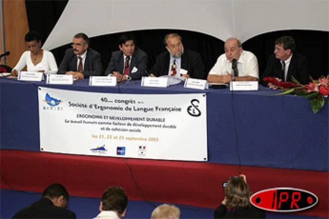 Le congrès international d'ergonomie se tient du mardi 21 au vendredi 23 septembre 2005 à Saint-Denis