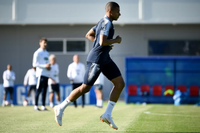 L'attaquant des Bleus Kylian Mbappé lors d'une séance d'entraînement, le 2 juillet 2018 à Istra