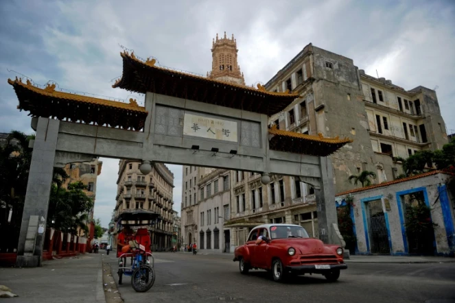 La porte d'entrée du quartier chinois à La Havane, le 11 avril 2019 à Cuba
