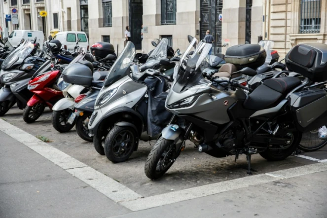 Le contrôle technique des motos et scooters, obligatoire à partir du 15 avril, risque de pousser de nombreux deux-roues à passer au garage
