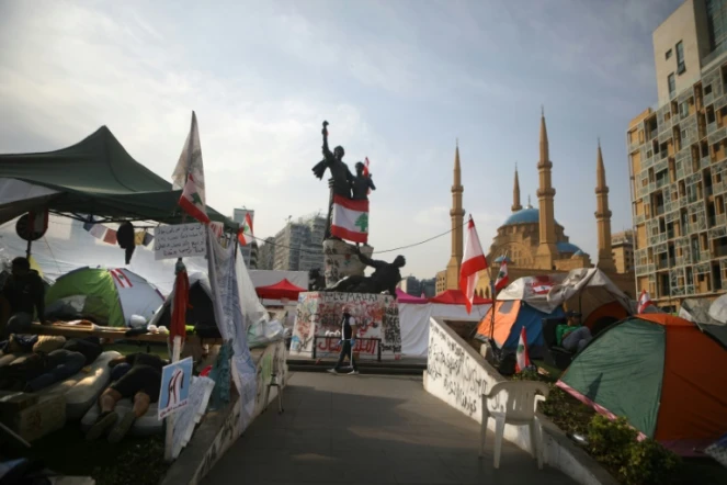 Des tentes installées par les manifestants dans le centre-ville de Beyrouth, le 26 octobre 2019
