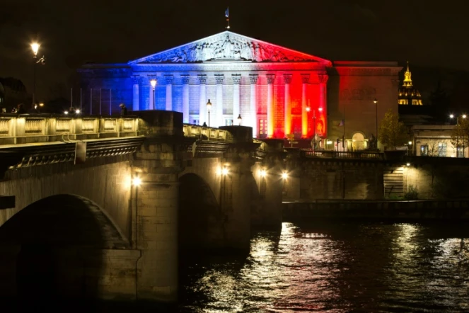 L'Assemblée nationale à Paris, le 17 novembre 2015