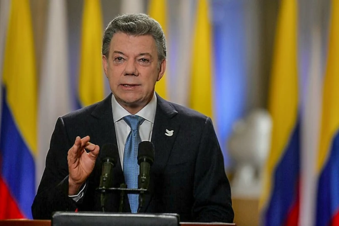 Photo fournie par la présidence colombienne du président Juan Manuel Santos qui s'exprime à Bogota le 12 novembre 2016 