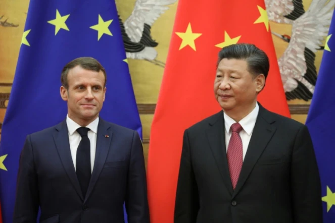 Le président Emmanuel Macron et son homologue chinois Xi Jinping au Palais du peuple le 6 novembre 2019