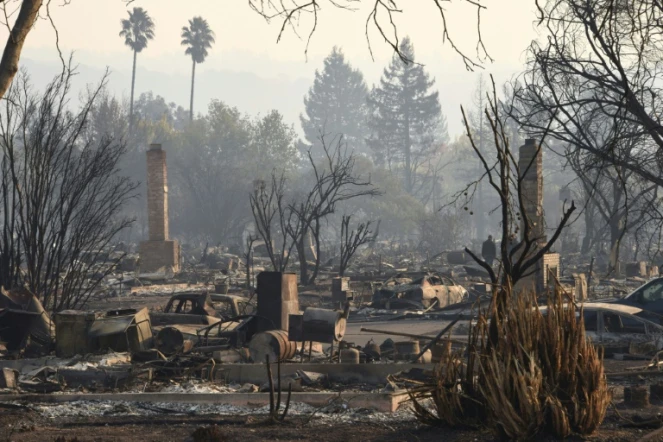 Vue des ravages causés par des incendies à Coffey Park, un quartier de Santa Rosa, le 11 octobre 2017 en Californie