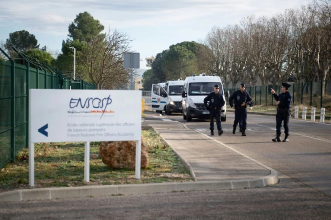 L'école nationale supérieure des officiers de sapeurs-pompiers le 2 février 2020 à Aix-en-Provence, où des rapatriés de Wuhan sont en quarantaine