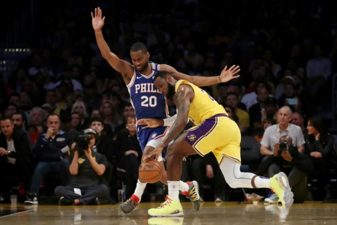 LeBron James, des Oos Angeles Lakers, contre les Philadelphia 76ers en NBA le 3 mars 2020 au Staples Center de Los Angeles