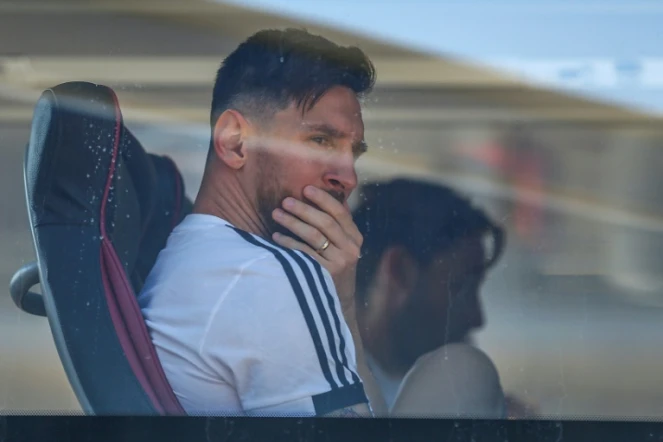 Le footballeur argentin à son arrivée avec l'équipe d'Argentine à Barcelone le 31 mai 2018