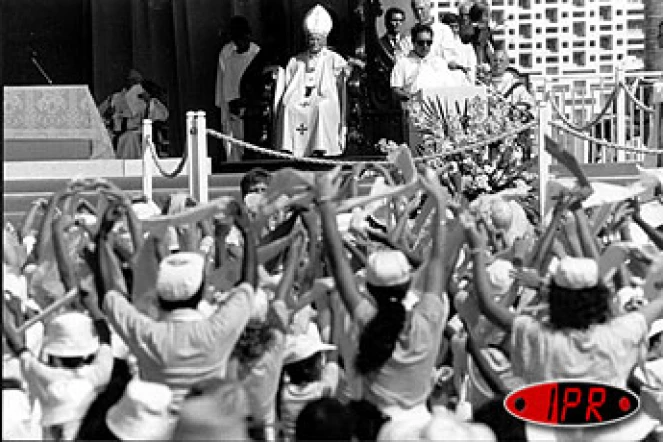 Jean-Paul II était venu à La Réunion le 1er et 2 mai 1989 pur batifier le frère Scubilion, le curé des esclaves