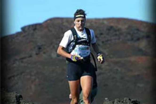 Traversée de la Plaine des Sables dans la région du volcan lors du Grand raid 2002