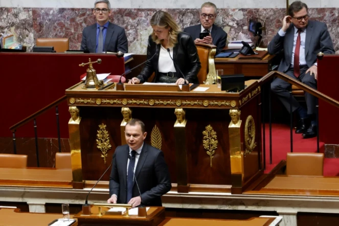 Retraites: la réforme dans l'arène de l'Assemblée, démarrage sous haute tension