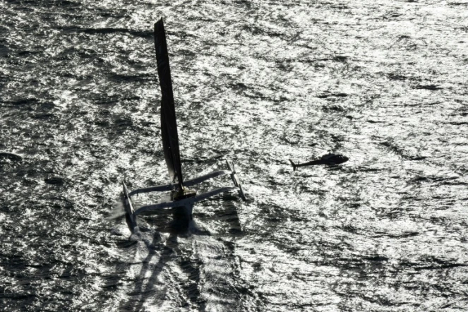 Charles Caudrelier remporte la Route du Rhum en battant le record de l'épreuve