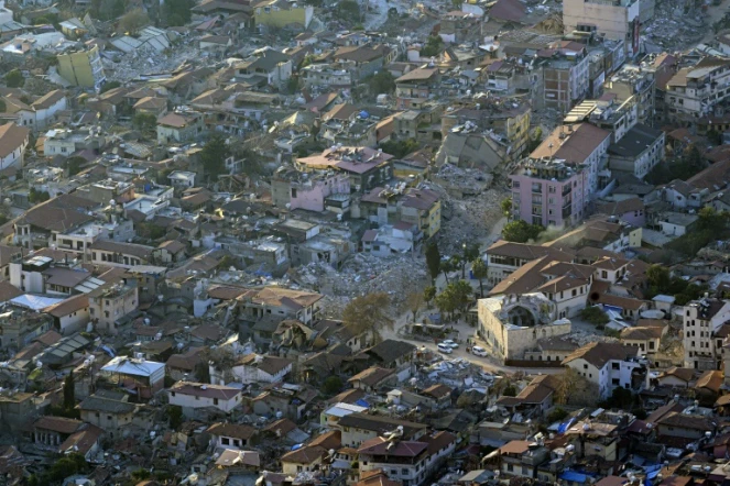 Turquie: six morts de plus dans les décombres après un nouveau séisme