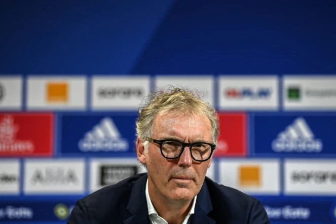 L1: déjà l'état d'"urgence" pour Blanc, à peine arrivé à Lyon