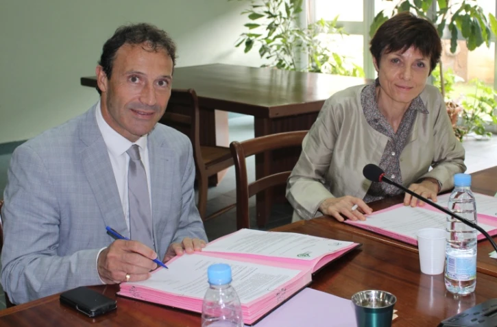 Signature ars et académie de la Réunion