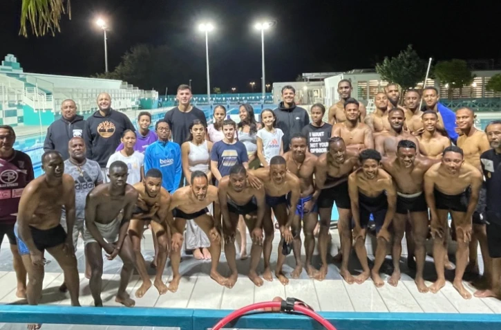  Les footballeurs de la Jeanne d'Arc se ressourcent à la piscine