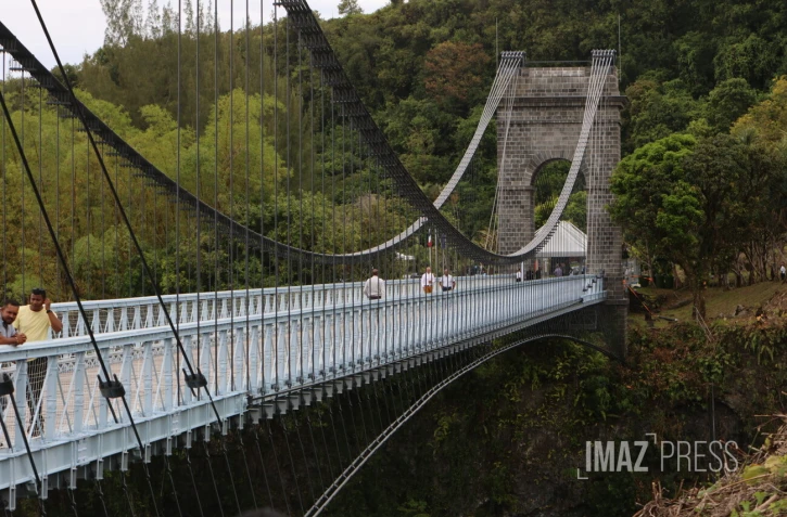 Pont suspendu, Sainte-Rose