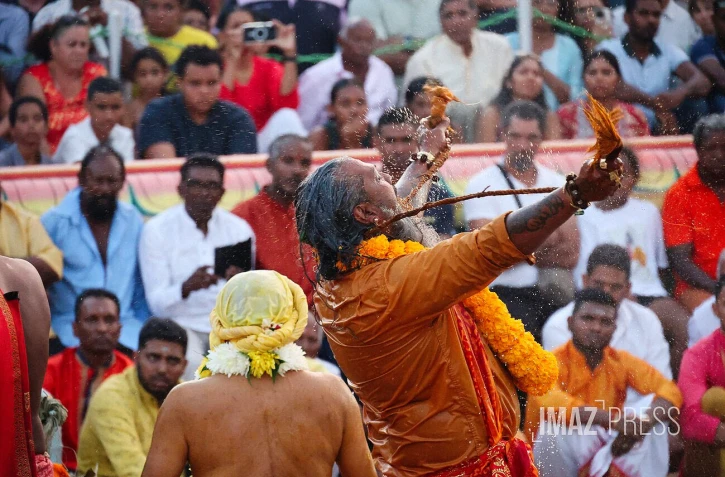 Marche sur le feu le Port