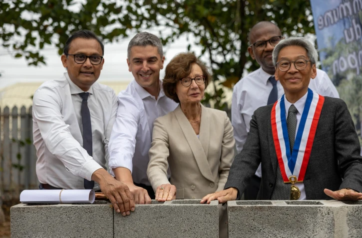 Le Tampon : pose de première pierre de la Résidence Georges Aimé pour séniors
