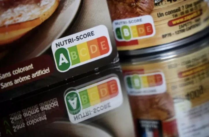 Un nutriscore mais pour favoriser l'origine France, le gouvernement veut mettre en place un indicateur pour informer les clients sur l'origine des ingrédients ( AFP / LOIC VENANCE )