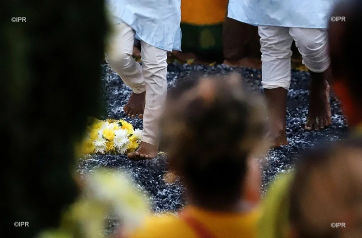 marche sur le feu possession 