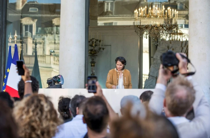 La DJ française Chloé Thévenin aka DJ Chloe se produit au palais de l'Elysée à Paris, pour la fête de la musique, le 21 juin 2018