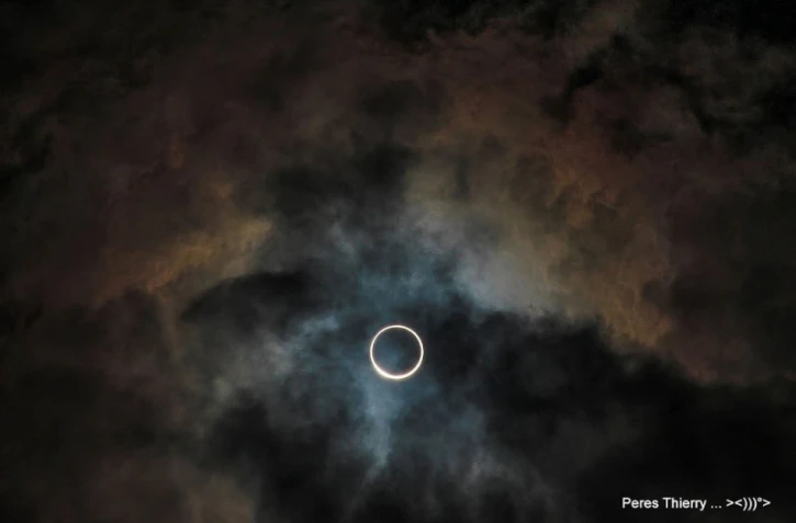 Eclipse 1er septembre Boucan Canot