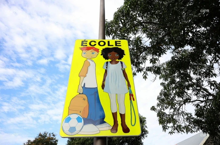 école fermé 