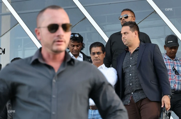 Caroupaye et didier hoareau 