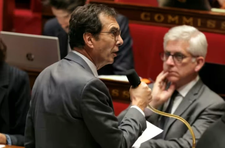 Le ministre du Travail Jean-Pierre Farandou à l'Assemblée nationale, le 12 novembre 2025 ( AFP / Thomas SAMSON )