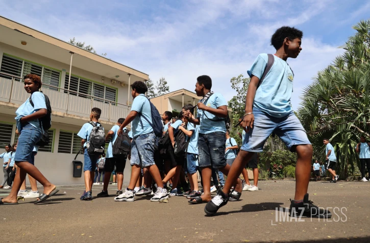 rentrés scolaire uniforme amiral pierre bouvet