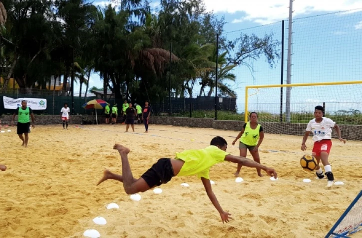 Tchoukball