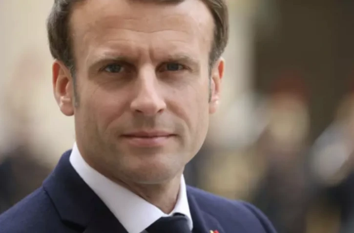 Réinvesti, Macron promet "une France plus forte" et "une planète plus vivable"