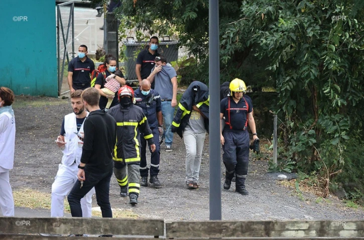 Saint-Denis : un homme retranché avec au moins un enfant dans le quartier de Bellepierre