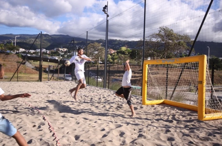 Sandball