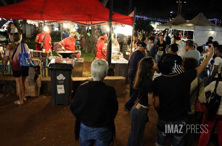 saint-denis , marché de nuit