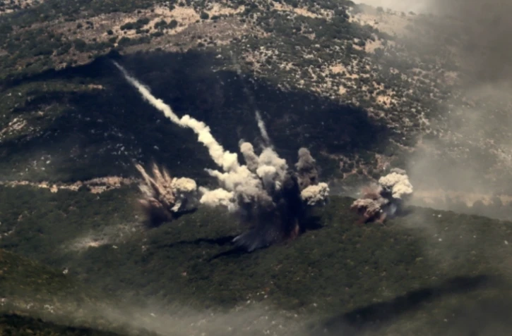 Des explosions dans la région de Jezzine dans le sud du Liban après des frappes israéliennes, le 21 septembre 2024 ( AFP / Rabih DAHER )