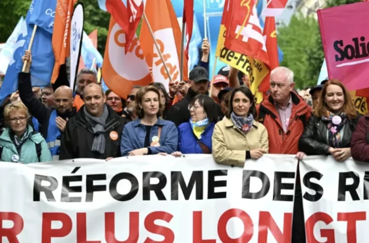 Les dirigeants des principaux syndicats lors d'une manifestation contre la réforme des retraites, le 1er mai 2023 à Paris ( AFP / Alain JOCARD )