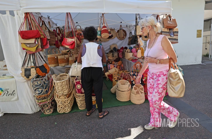 lancement de la braderie commerciale de saint-denis 