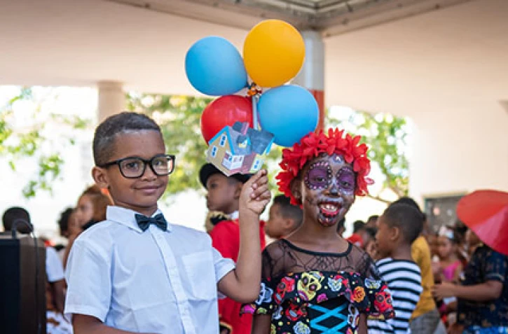 Les écoliers du Port fêtent le carnaval